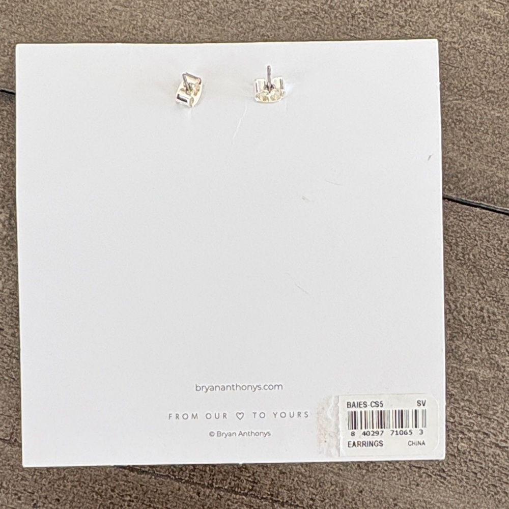 Bryan Anthonys Gold Floral Stud Earrings - Picture 2 of 2